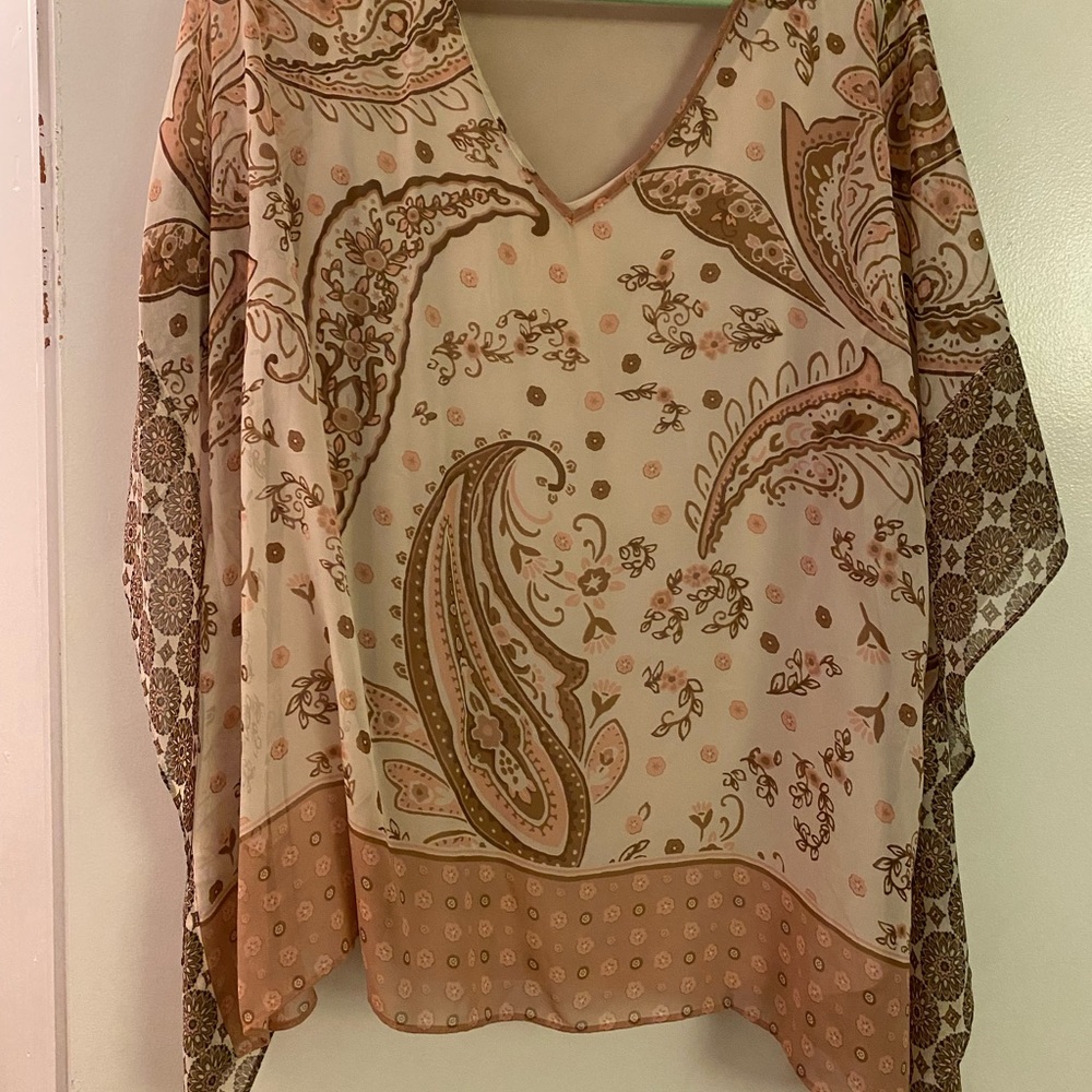 Susan Graver 2 piece blouse